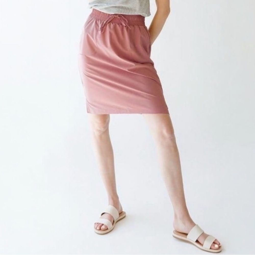 Albion The Jetsetter Skirt Rose Pink Quick Dry Travel Athleisure Size Small